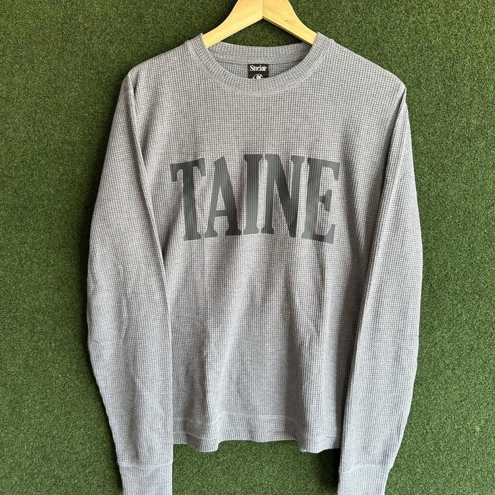 Gray Long Sleeve Shirt with TAINE Print